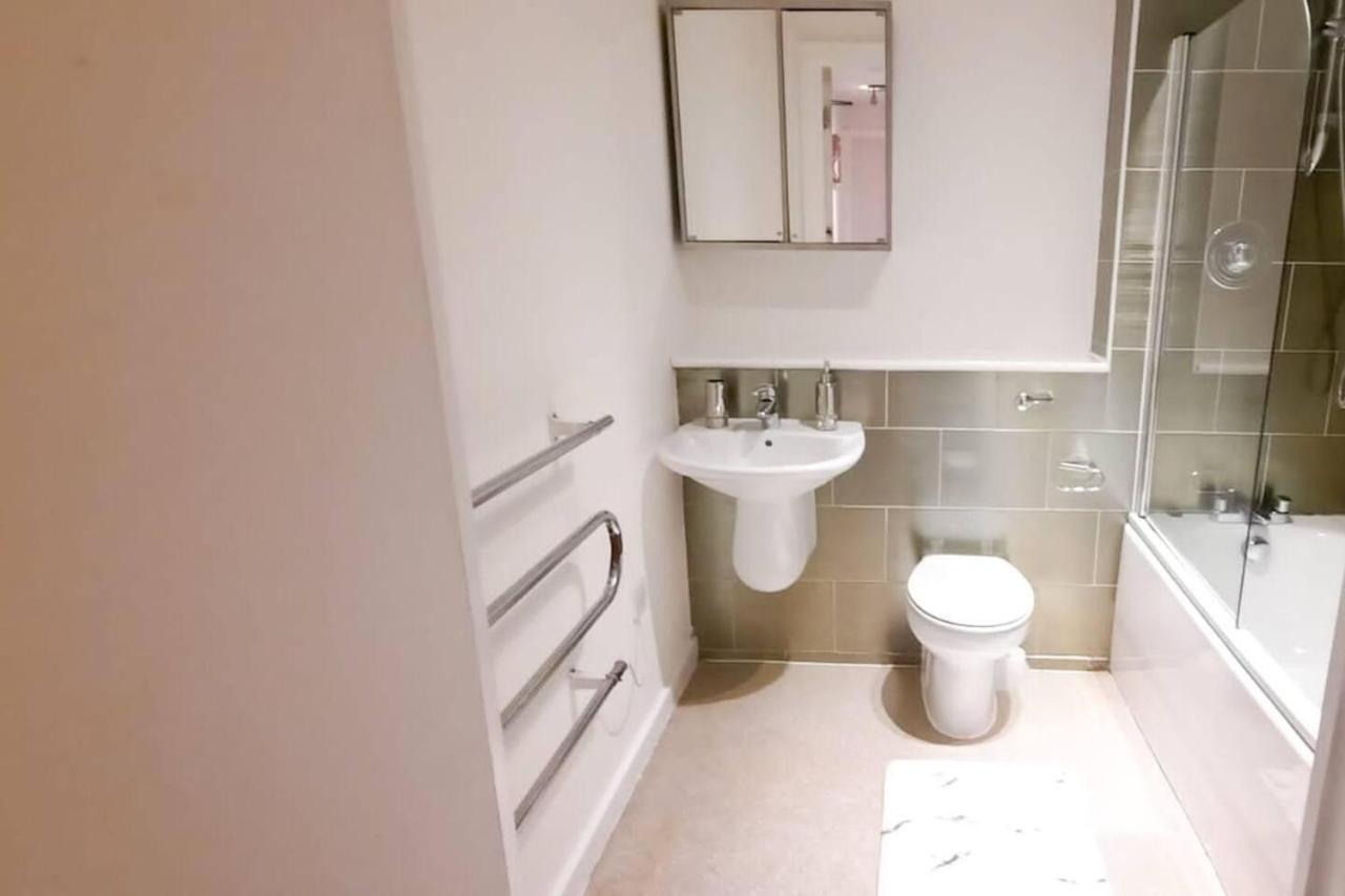 2-Bed Apartment Near City Centre 맨체스터 외부 사진